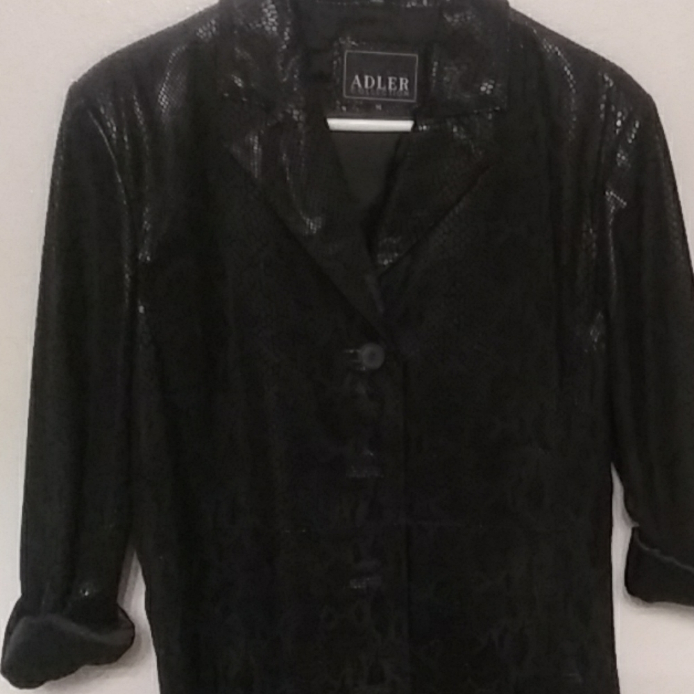 Black Animal print blazer